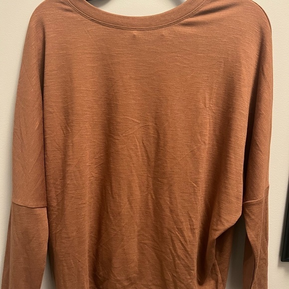 BCX Dolman Sleeve Pullover Knit Top size S BCX Necklace Top - Picture 5 of 8